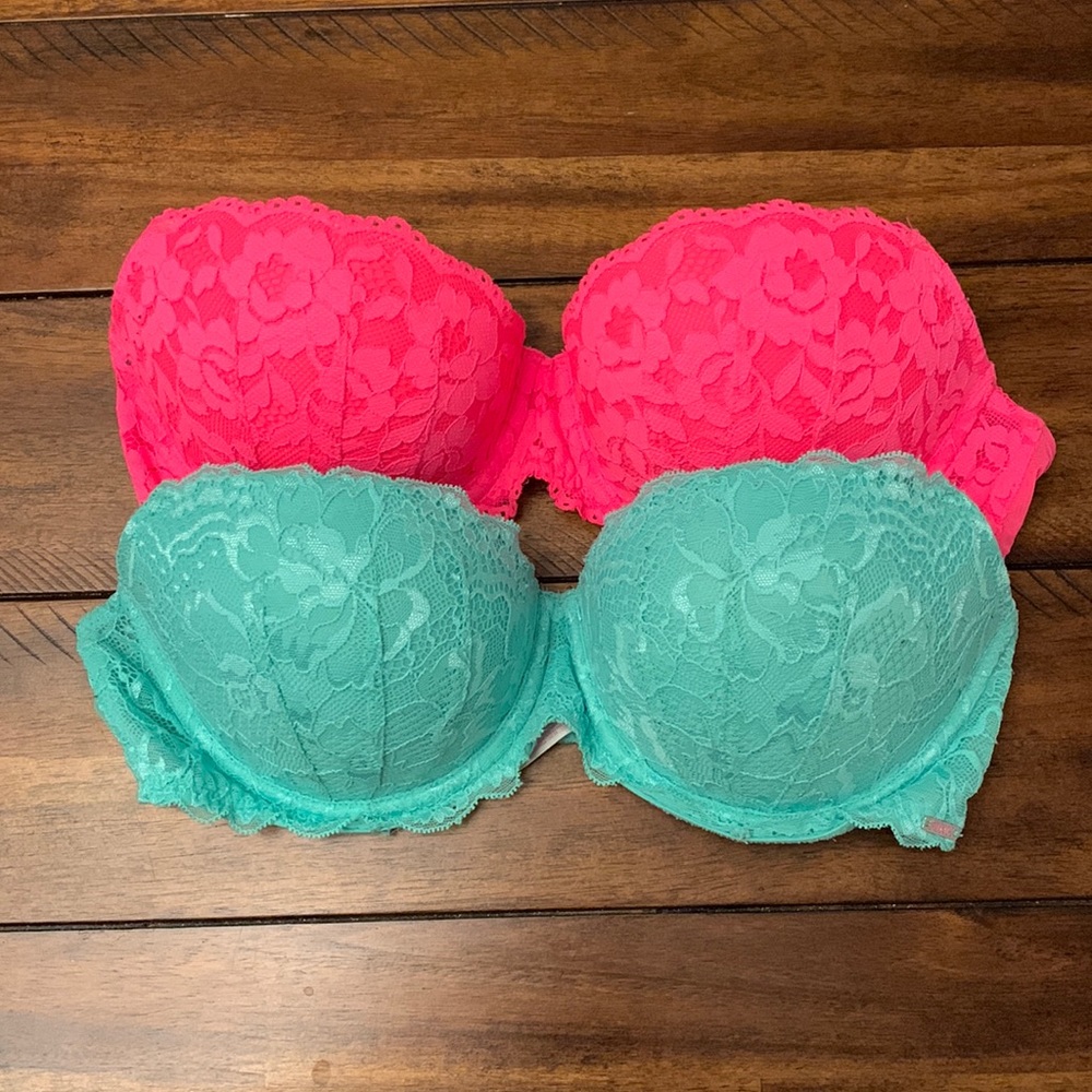 2 for 1 deal Victoria’s Secret Push-up Bras!